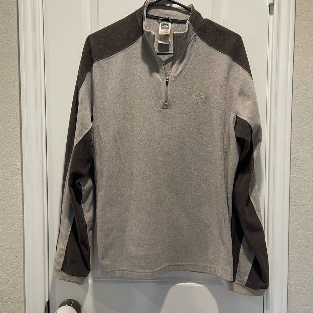 North Face Men's Pullover Fleece